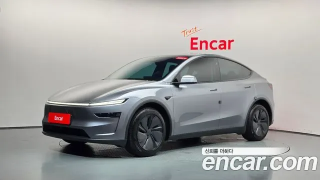 Tesla Y RWD