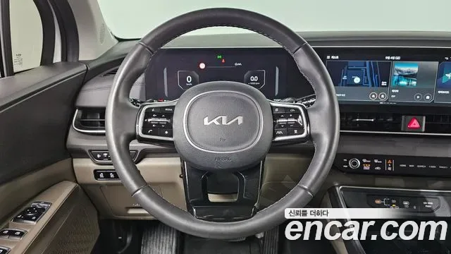 Kia Carnival HEV 9 мест, миниатюра 2