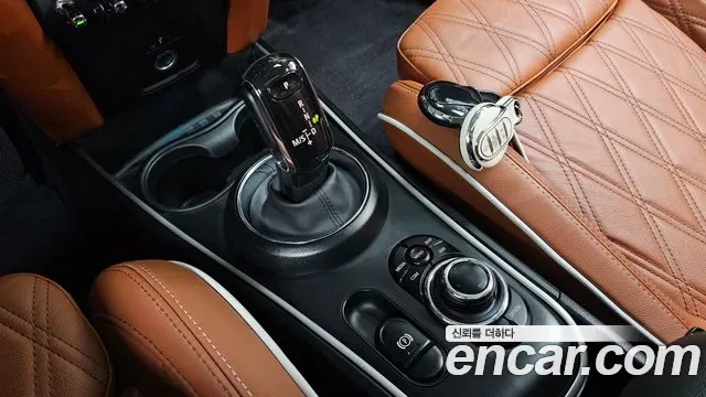 MINI Cooper ALL4 II, миниатюра 10