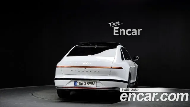 Hyundai Grandeur Premium, миниатюра 4