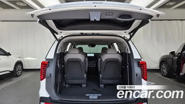 Kia Carnival бензин 9 мест X Line, миниатюра 3