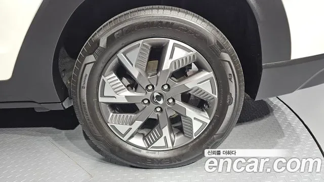 KGM EVX E7, миниатюра 17
