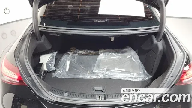 Mercedes-Benz E-Class E53 AMG 4MATIC+, миниатюра 8