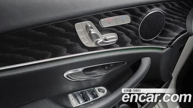 Mercedes-Benz E-Class E250, миниатюра 21