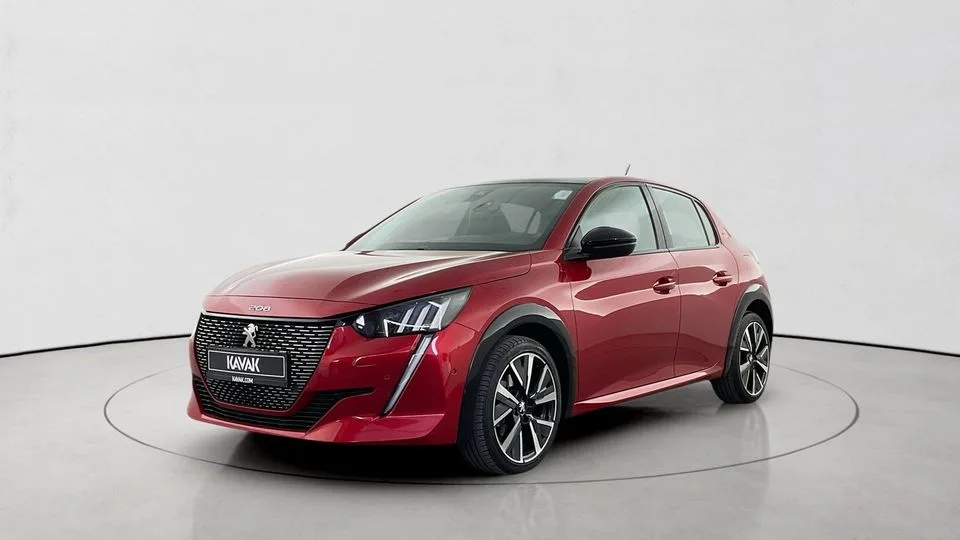 Peugeot 208 GT LINE, фото 1