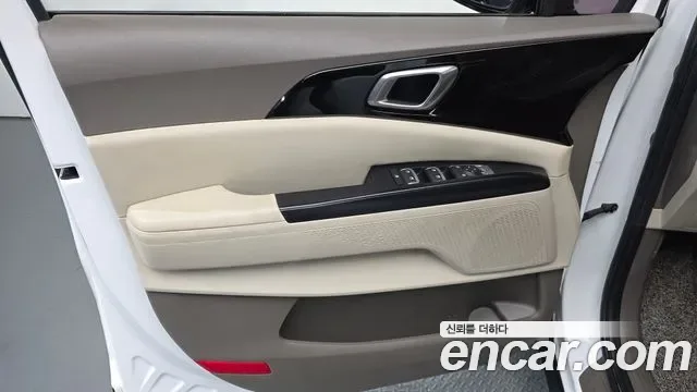 Kia Carnival дизель 9 мест Prestige, миниатюра 9