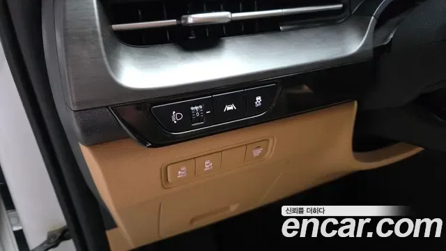 Kia Carnival дизель 9 мест Prestige, миниатюра 7