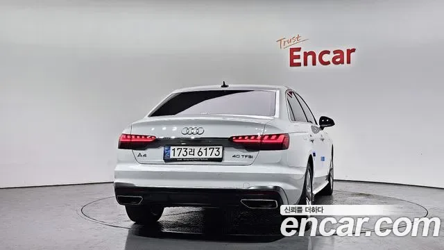 Audi A4 40 TFSI Premium, миниатюра 2