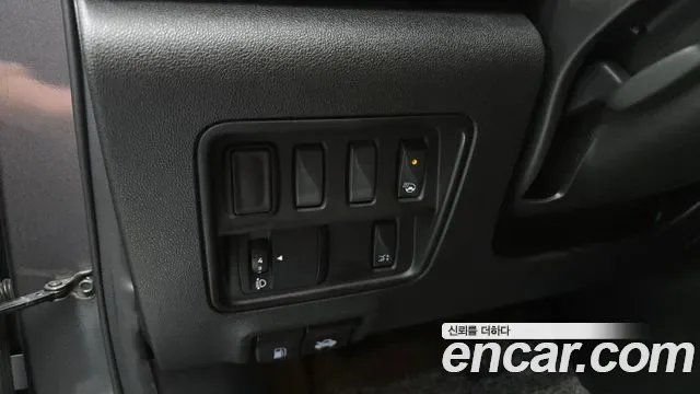 Renault QM6 2.0 GDe RE 2WD, миниатюра 3
