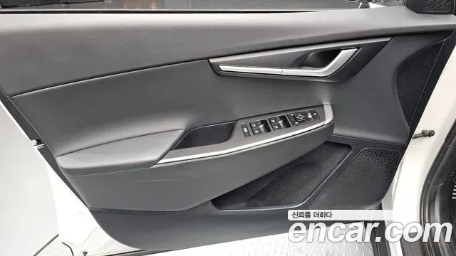 Kia EV6, миниатюра 28