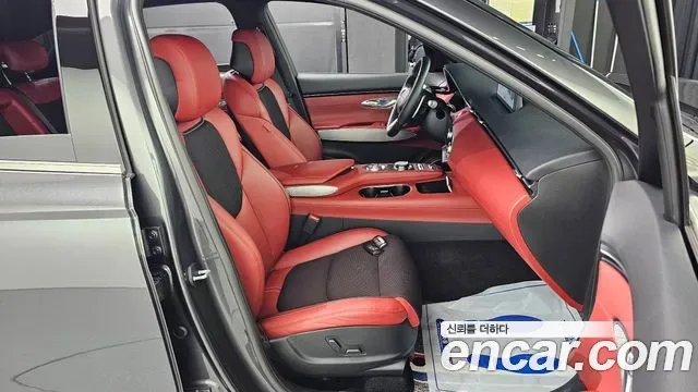 Genesis GV70 2.5T бензин AWD ( ), миниатюра 29