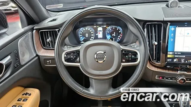 Volvo XC60 B5, миниатюра 2