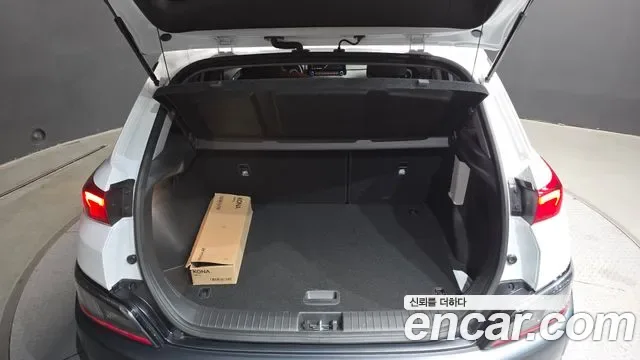 Hyundai Kona бензин 2.0 2WD Inspiration, миниатюра 5