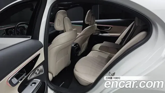 Mercedes-Benz E-Class E300 4MATIC AMG Line, миниатюра 19