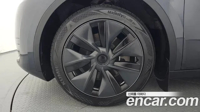 Tesla Y RWD, миниатюра 24