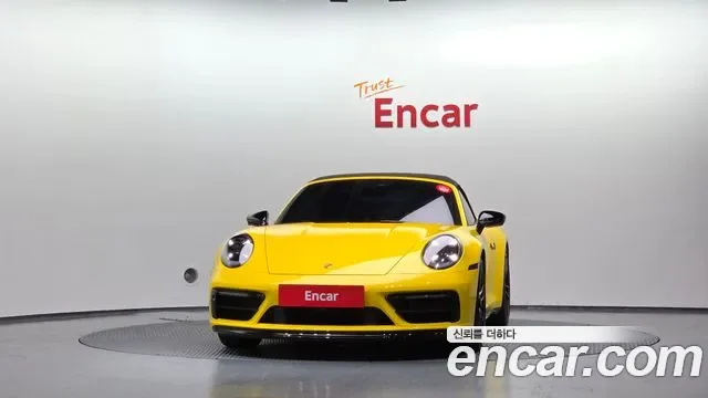 Porsche 911 4 GTS, миниатюра 11