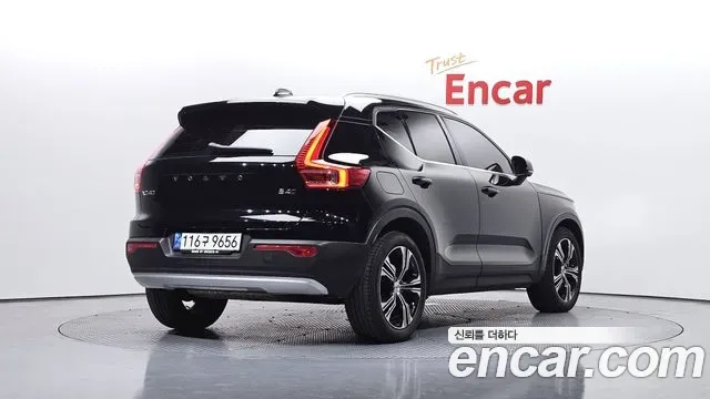 Volvo XC40 B4, миниатюра 17