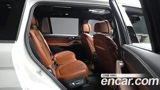 BMW X7 xDrive 40i 7 мест, миниатюра 22
