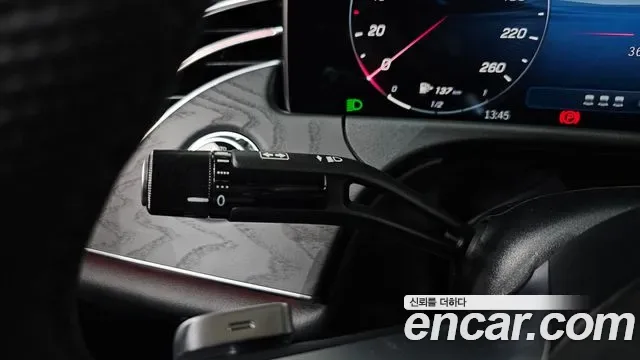 Mercedes-Benz E-Class E200 AMG Line, миниатюра 5