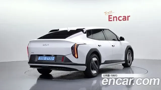 Kia EV4 2WD, миниатюра 3