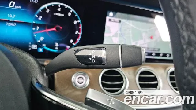 Mercedes-Benz E-Class E250, миниатюра 9