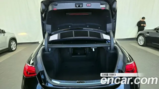 Mercedes-Benz S-Class S680 4MATIC, миниатюра 14