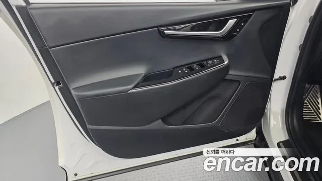 Kia EV6, миниатюра 9