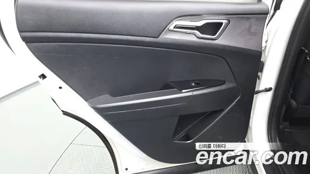 Kia Sportage дизель 2.0 4WD, миниатюра 30
