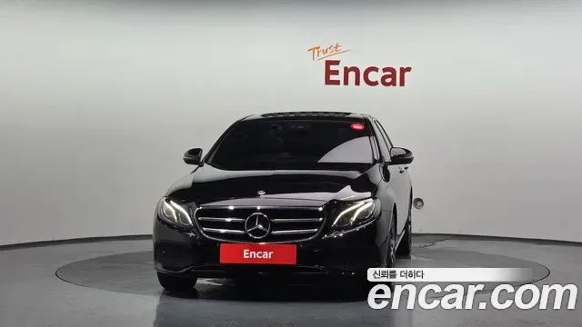 Mercedes-Benz E-Class E250, миниатюра 9