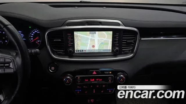 Kia Sorento дизель 2.0 2WD, миниатюра 12