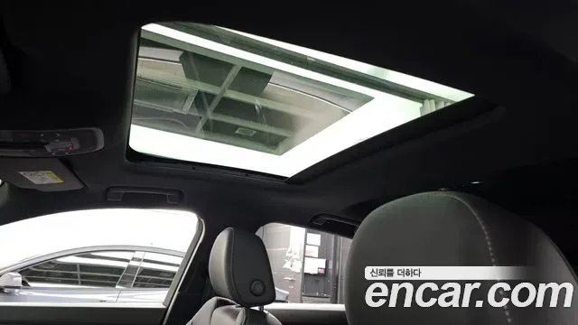 Audi Q3 35 TDI Premium, миниатюра 2