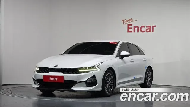 Kia K5 III