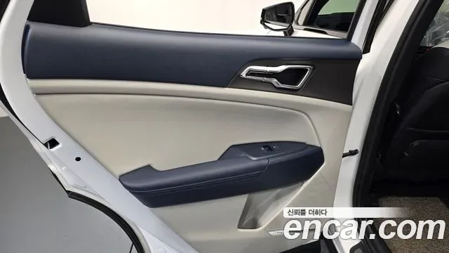 Kia Sportage бензин 1.6 Turbo 2WD Signature X Line, миниатюра 15