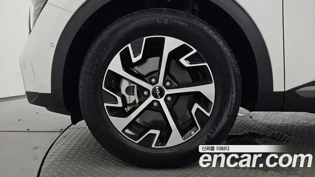 Kia Sportage Signature Gravity 2WD, миниатюра 3