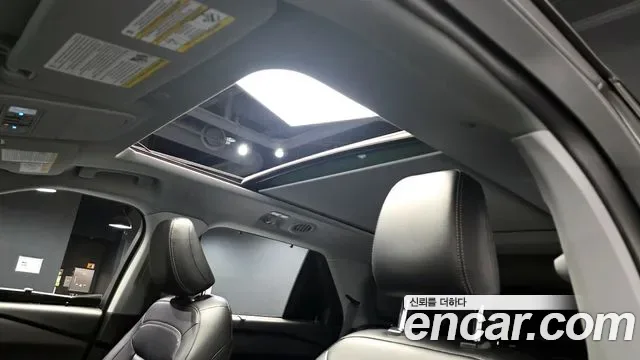 Ford Explorer 3.0 PHEV, миниатюра 10
