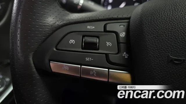 Cadillac XT4 2.0 AWD, миниатюра 2