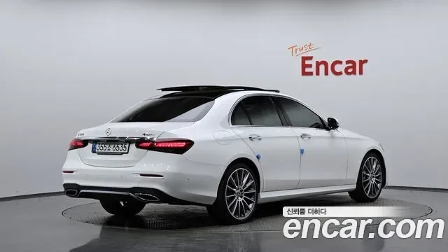 Mercedes-Benz E-Class E350 4MATIC AMG Line, миниатюра 17