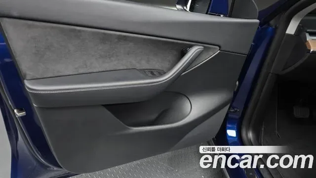 Tesla Y AWD, миниатюра 21