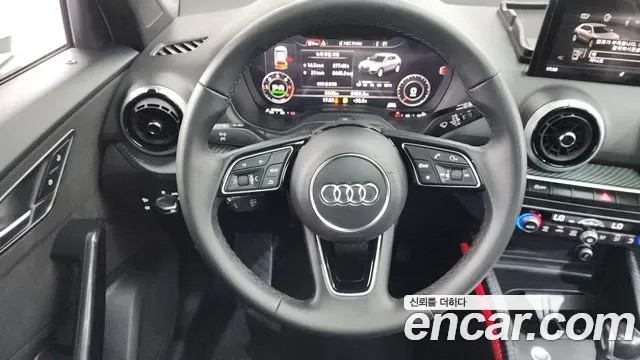 Audi Q2 35 TDI Premium, миниатюра 4