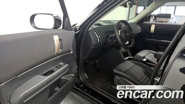 MINI Cooper ALL4, миниатюра 23