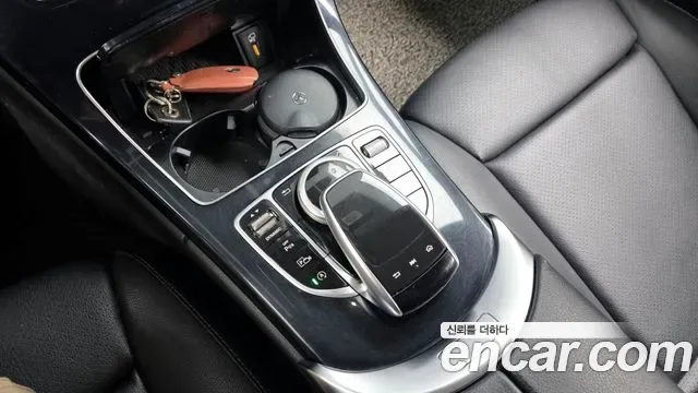Mercedes-Benz C-Class C200, миниатюра 3