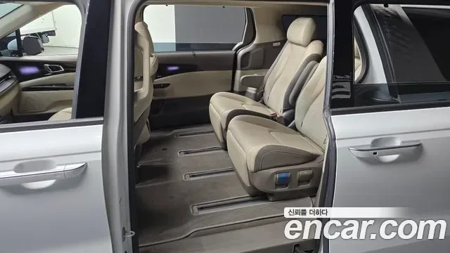 Kia Carnival дизель 7 мест Signature, миниатюра 23