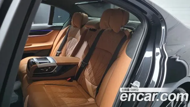 BMW 7 (G11) 740i M, миниатюра 9
