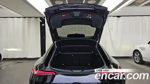 Mercedes-Benz AMG GT 4 43 4MATIC+, миниатюра 24