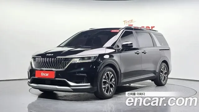 Kia Carnival дизель 9 мест Prestige