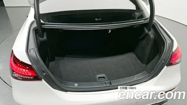 Mercedes-Benz E-Class E450 4MATIC, миниатюра 27