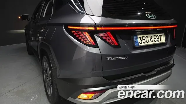 Hyundai TUCSON бензин 1.6 Turbo 4WD Inspiration, миниатюра 13