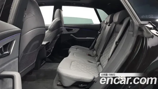 Audi Q8 55 TFSI Premium, миниатюра 9