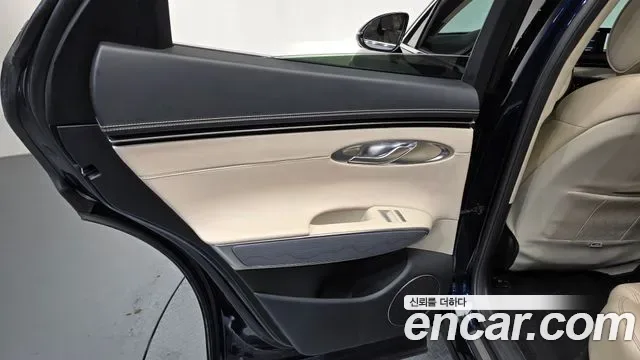 Genesis GV70 2.5T бензин AWD ( ), миниатюра 18