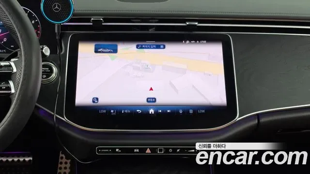 Mercedes-Benz E-Class E200 AMG Line, миниатюра 19